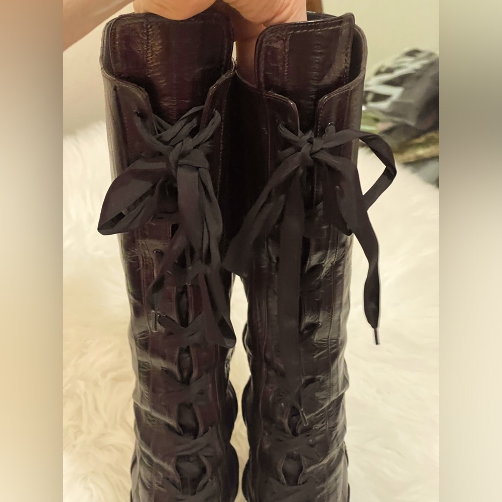 Burberry vintage Eel skin boots - Picture 2 of 15